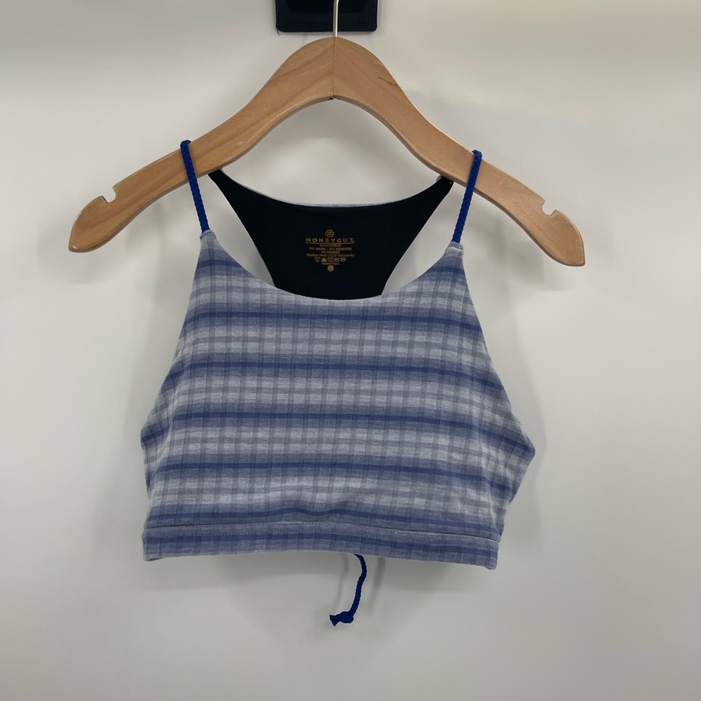 Women’s honeycut hive halter top size large